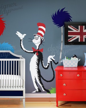 Cat In The Hat Holding Tail