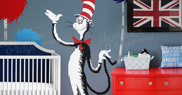 Cat In The Hat Holding Tail